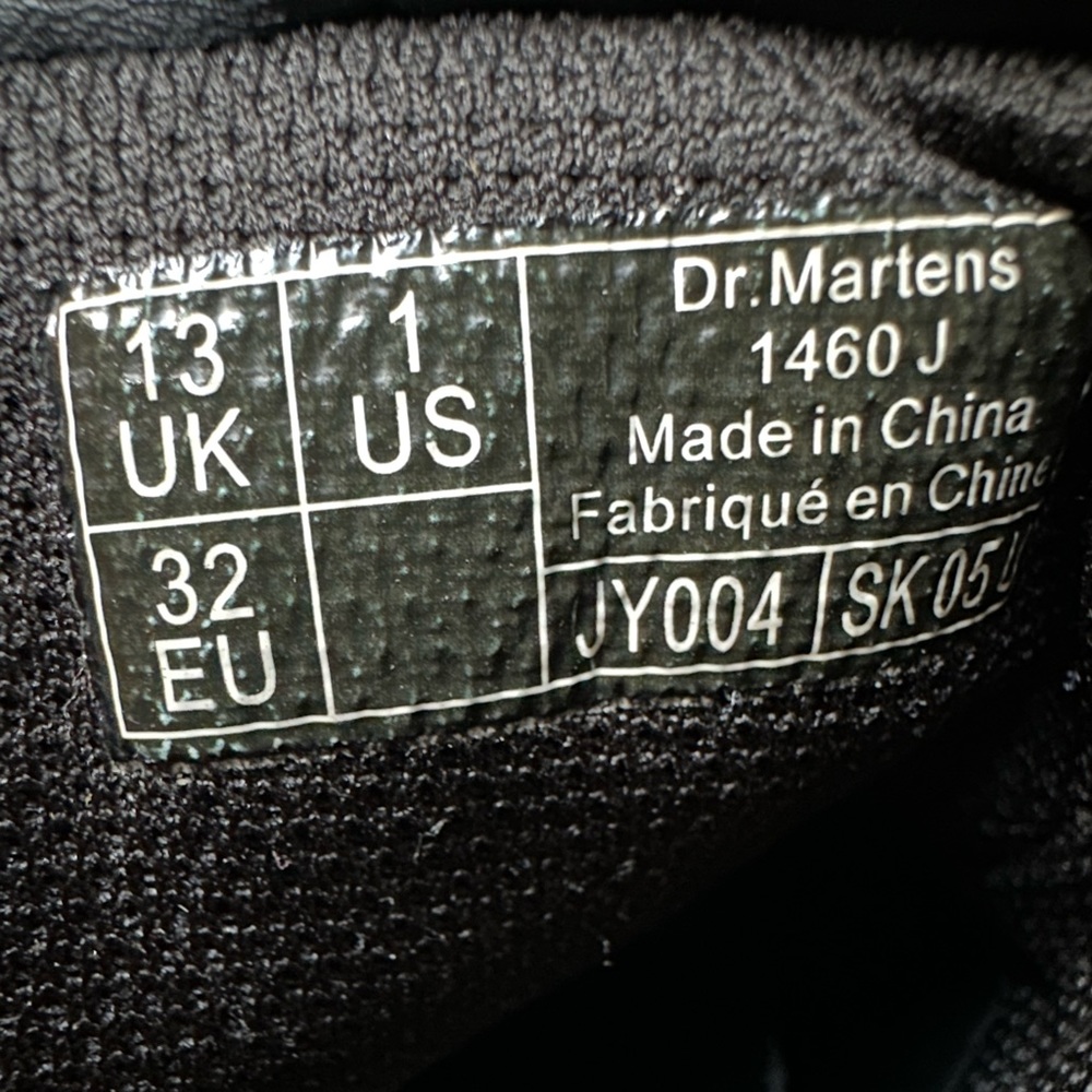 Kids Dr Martens Junior 1460, US1/EU32 - Picture 3 of 11